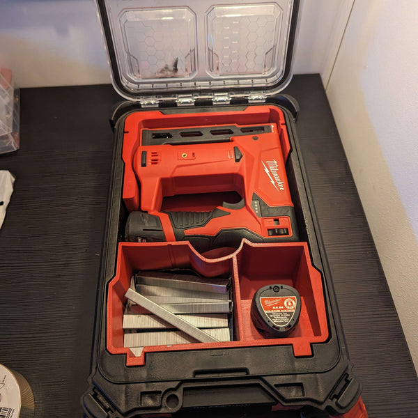 3D-printet Packout indlæg til Milwaukee M12 BST hæftemaskine
