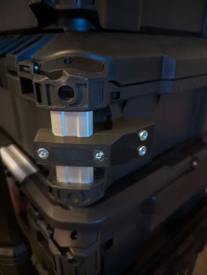 3D-printet universalbeslag til Milwaukee Packout skinner