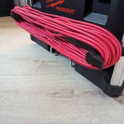 3D-printet kabelholder-beslag til Milwaukee Packout
