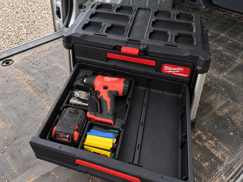 Sort 3D-printet Packout indlæg til M18 BHG varmluftpistol med batteri, dyser og krympeflex i Milwaukee Packout skuffemodul